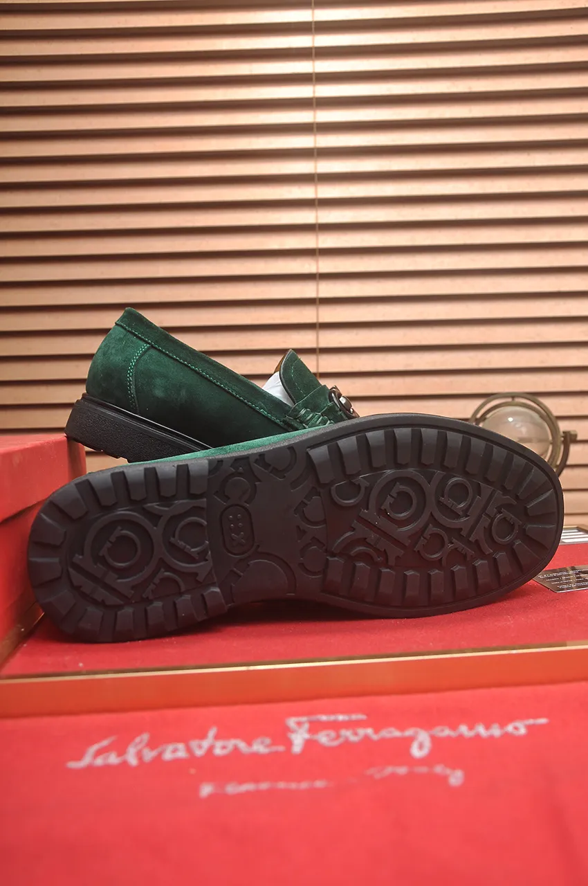 Men's shoes 💰440💶[Ferragamo/Ferragamo] The latest model in the counter. Original imported high-quality cowhide with open sides + imported 🐂 water-dyed cowhide lining + original luxury metal buckle + original combined outsole. No pressure for comparison. 38--45 (45 is custom-made and cannot be returned or exchanged)